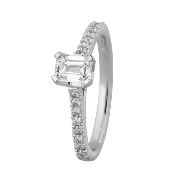 Willow - Emerald Cut Diamond Setting